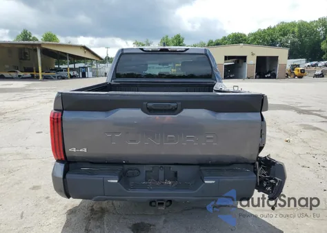 2024 Toyota Tundra Crewmax Sr из США, поврежденный, VIN 5TFLA5DB7RX217603